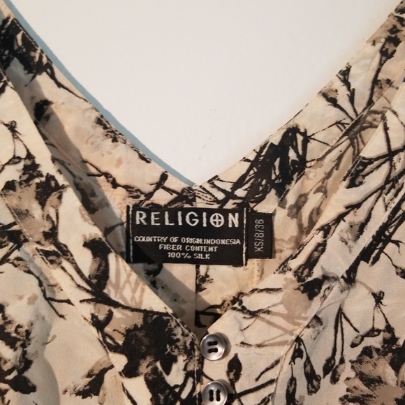 Romper  - Picture 2 of 2